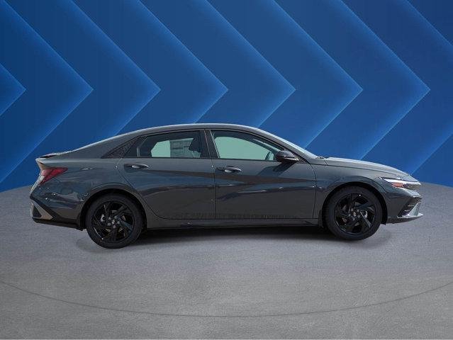New 2026 Ecotronic Gray Hyundai SEL Sport image 2