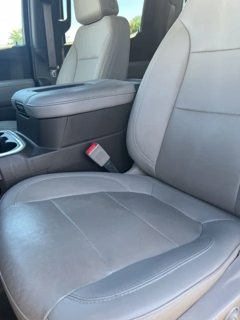 Used 2022 White Chevrolet LTZ image 11