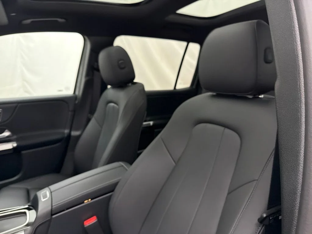 New 2026 Gray Mercedes-Benz GLB 250 image 13