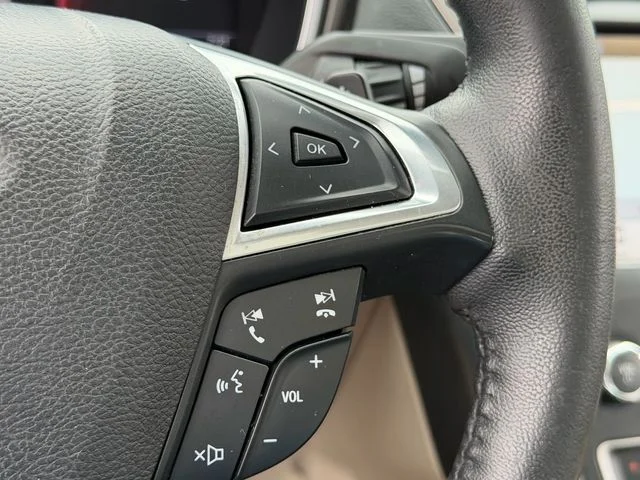 2017 Ford Fusion SE - Photo 23