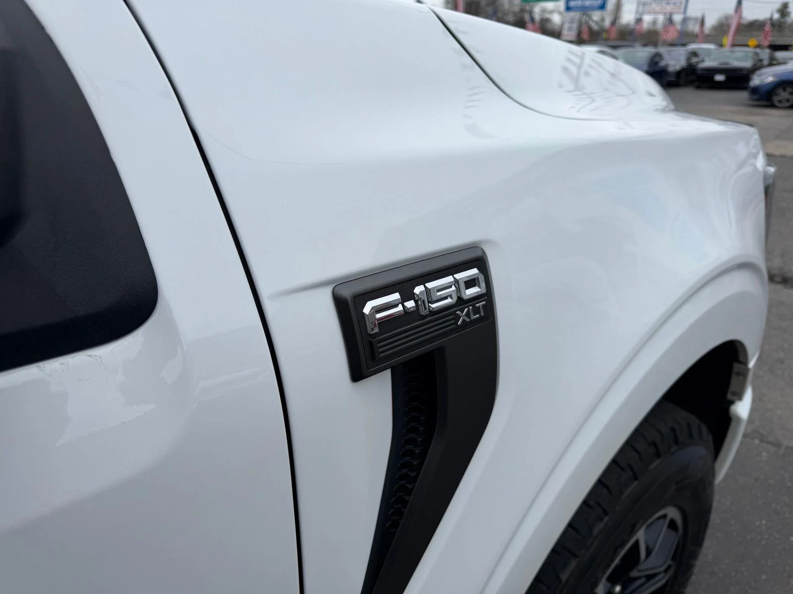 2023 Ford F-150 XLT - Photo 9