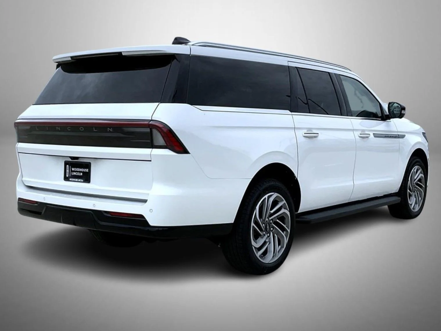 New 2026 White Lincoln Premiere image 5
