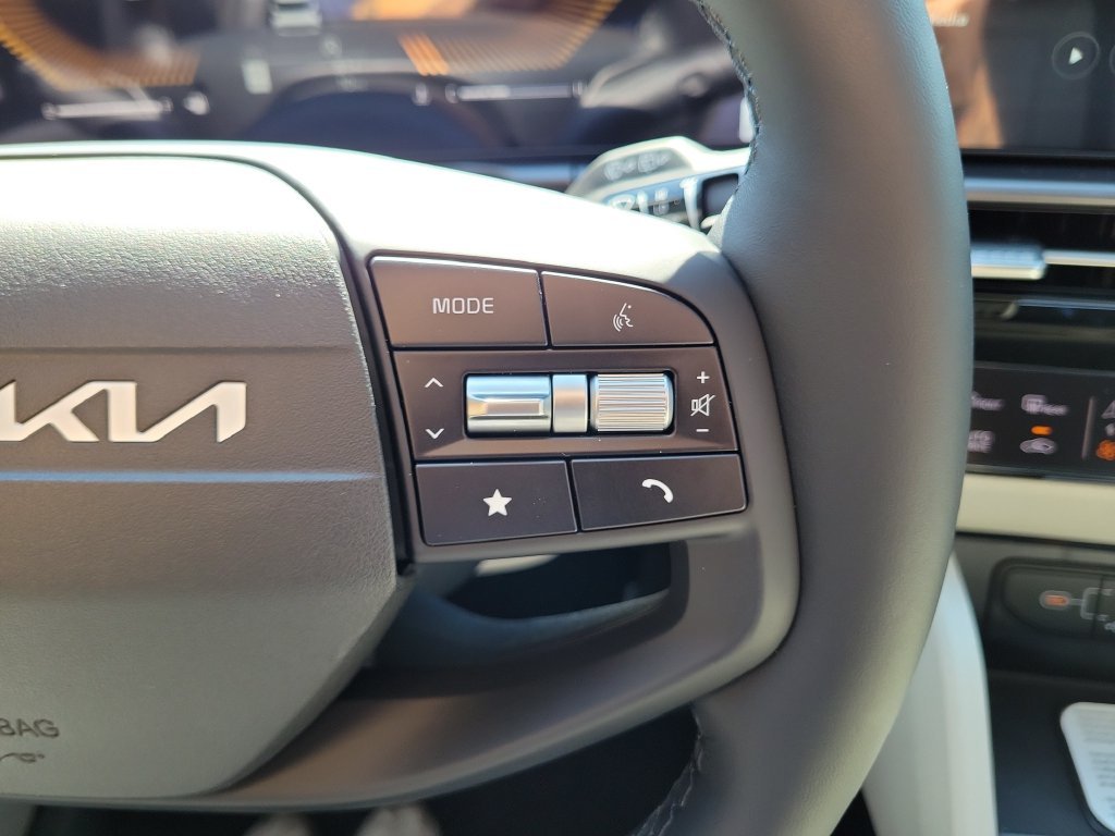 New 2026 Ebony Black Kia EX image 28