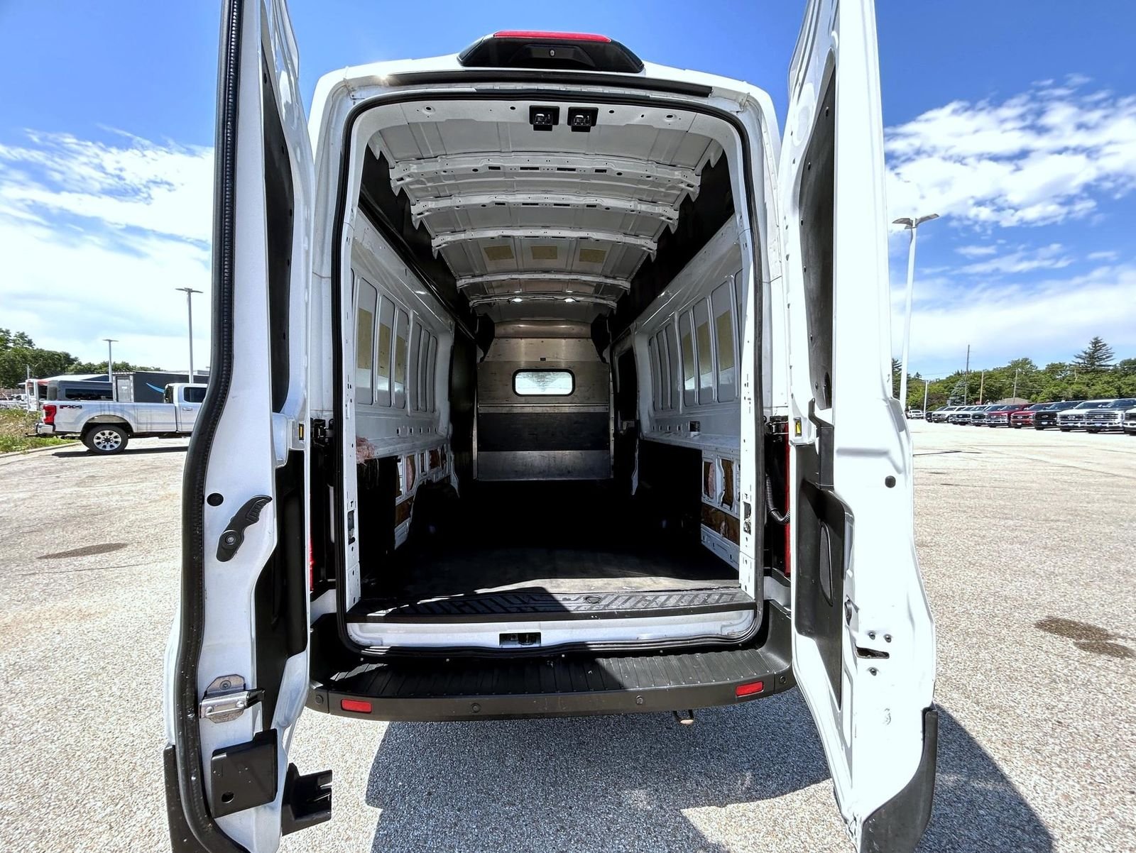 Used 2023 White Ford Base image 21