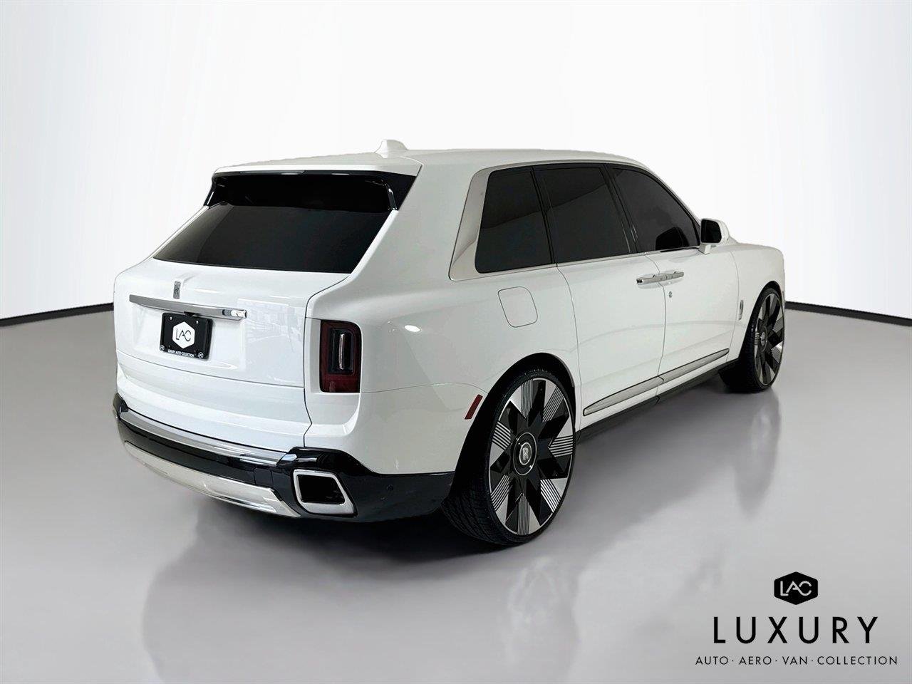 Used 2025 English White Rolls-Royce 26