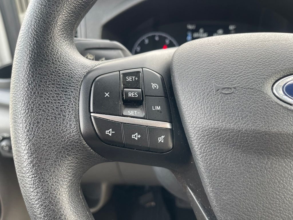Used 2023 White Ford XLT image 18