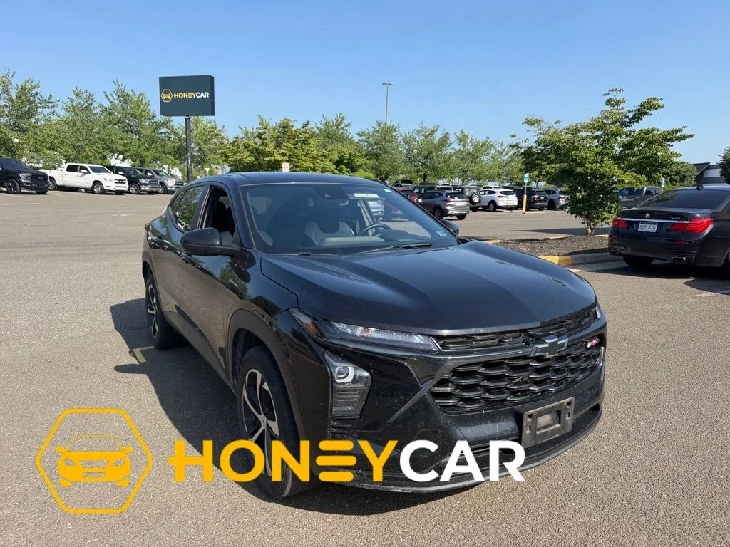 2024 Chevrolet Trax 1RS's photo