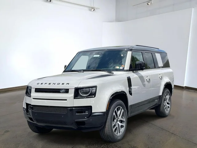 2026 Land Rover Defender 130 X-Dynamic SE