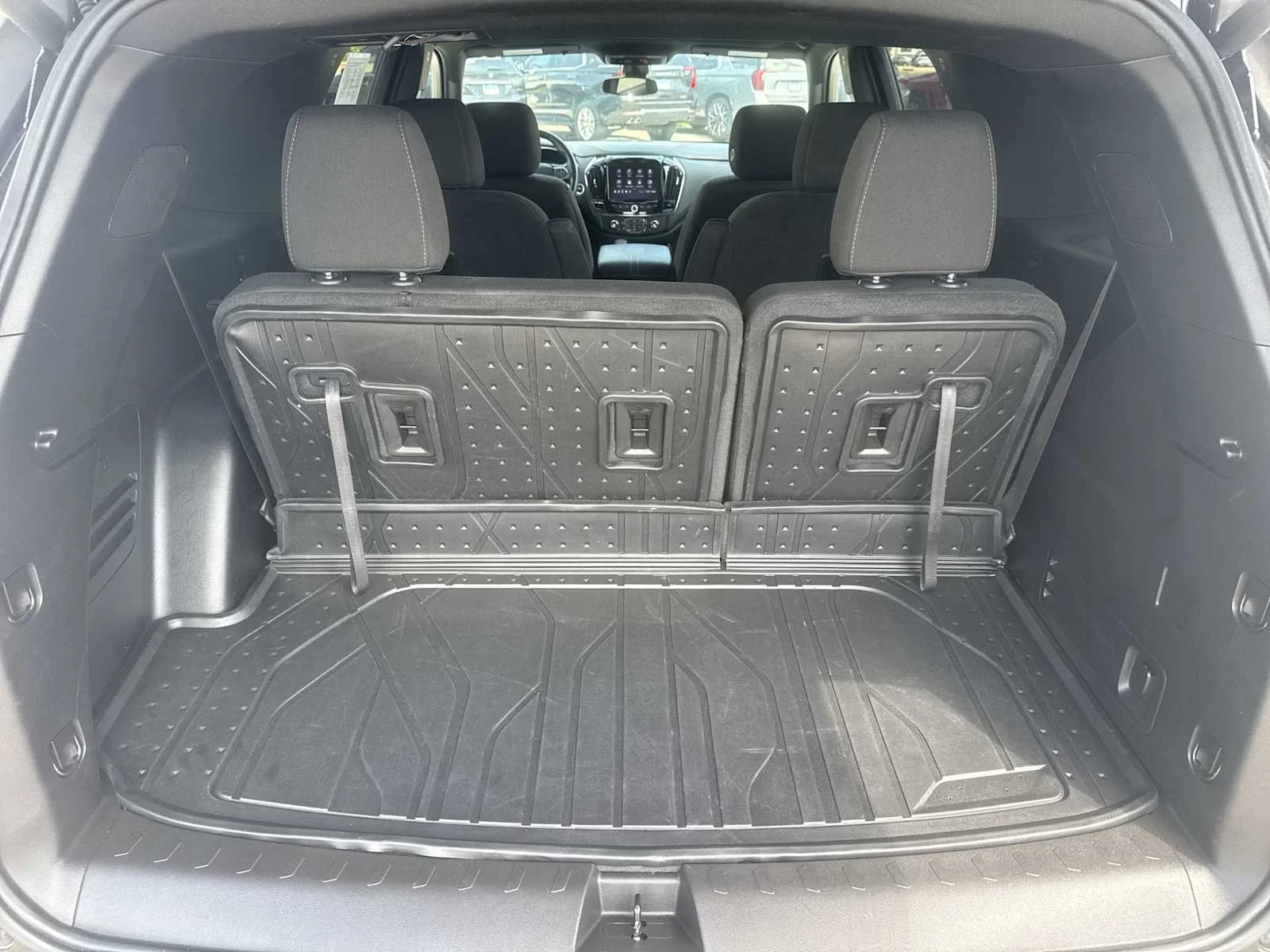 2023 Chevrolet Traverse 1LT - Photo 25