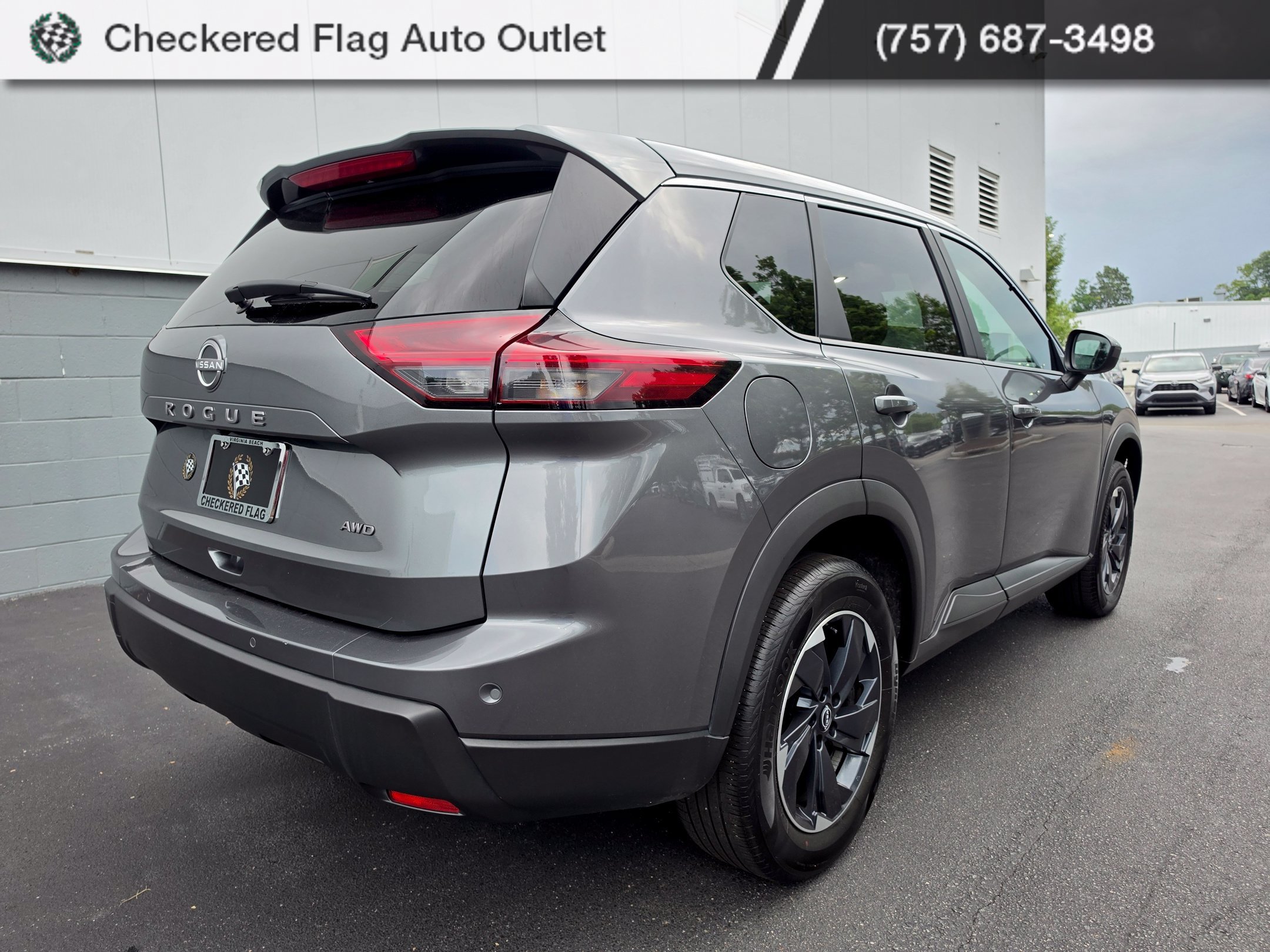 Used 2026 Gun Metallic Nissan SV image 5