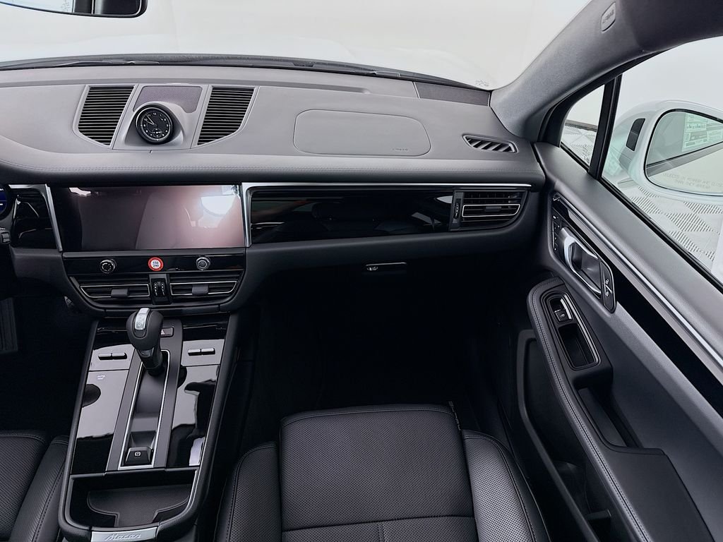 Used 2026 White Porsche  image 25