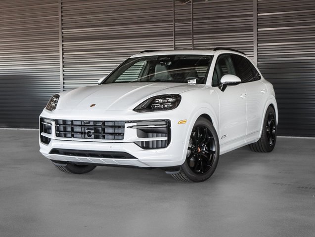 2026 Porsche Cayenne GTS