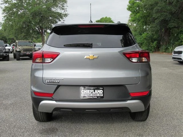 Used 2023 Gray Chevrolet LT image 6