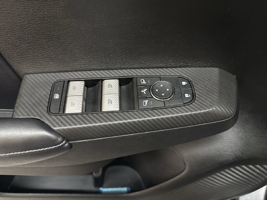 Used 2023 Gray Mitsubishi SE image 15