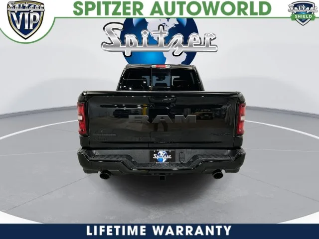 New 2027 Diamond Black Crystal Pearl-Coat Exterior Paint RAM Big Horn/Lone Star image 9