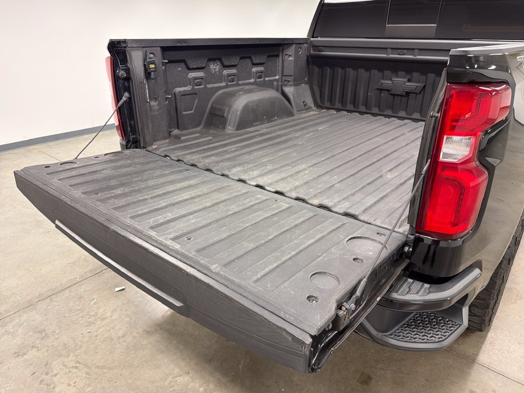 Used 2019 Black Chevrolet LT Trail Boss image 18