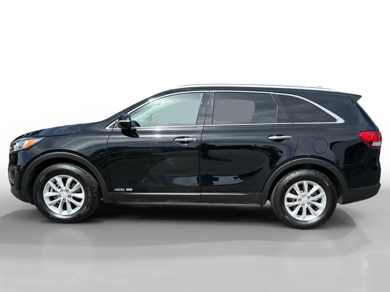 Used 2017 Kia Sorento LX with VIN 5XYPGDA5XHG191587 for sale in Concord, CA