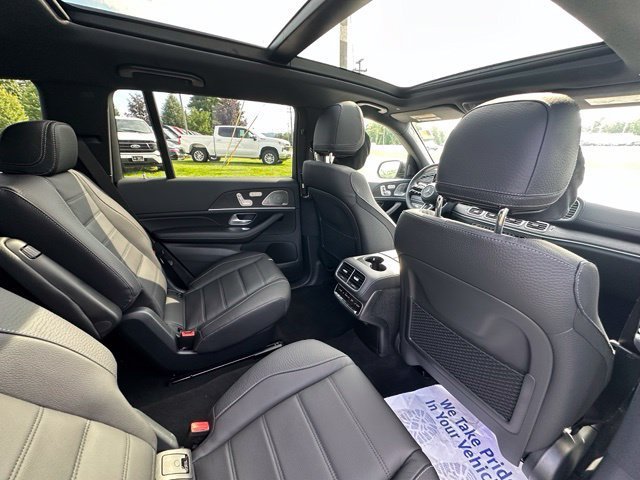 New 2026 MANUFAKTUR Moonlight White Magno Mercedes-Benz GLS 450 image 62