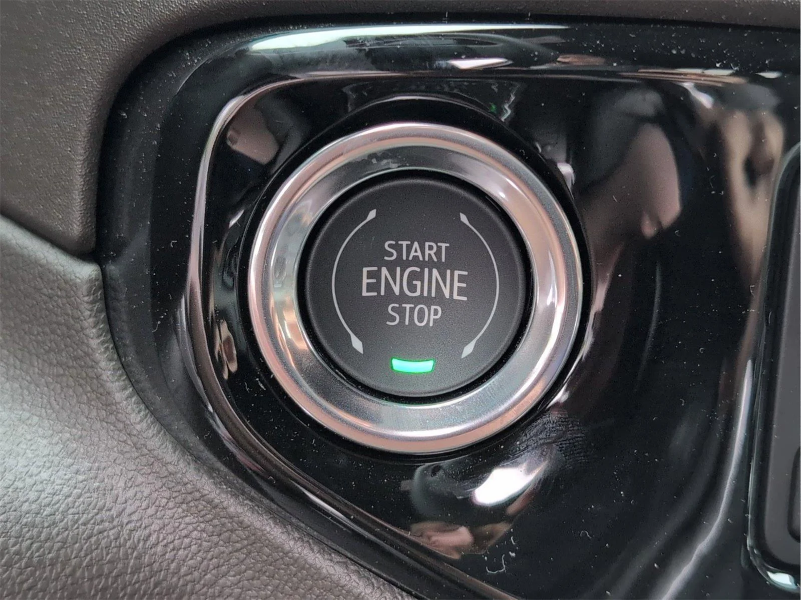 New 2026 Sterling Metallic GMC SLT image 21
