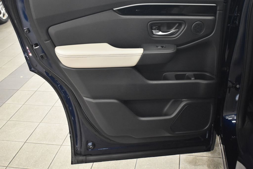 New 2026 Obsidian Blue Pearl Honda RTL image 20