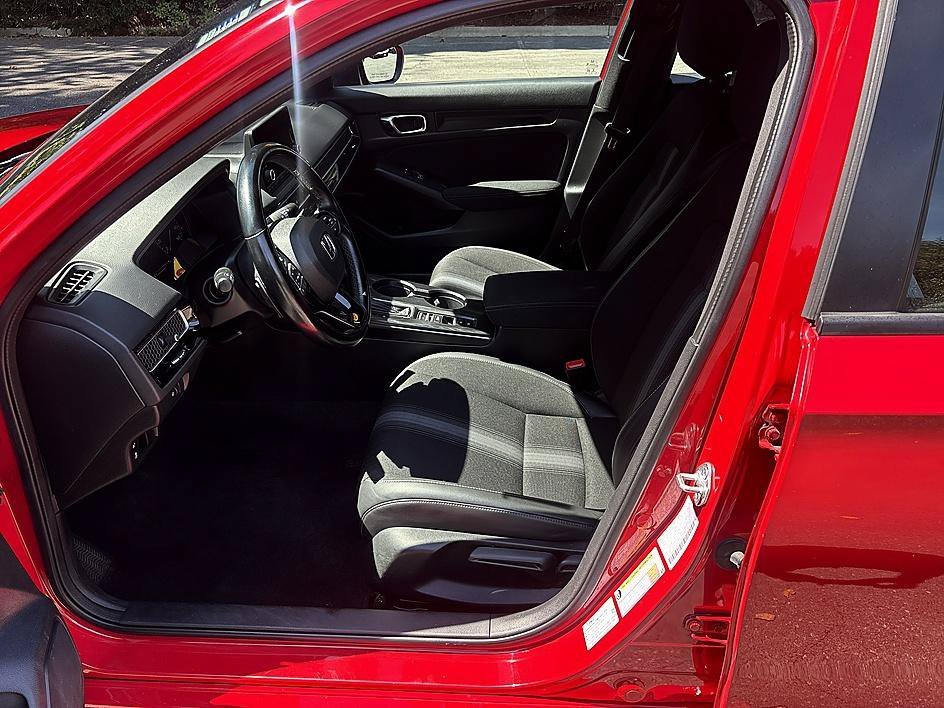 Used 2023 Rallye Red Honda Sport image 11