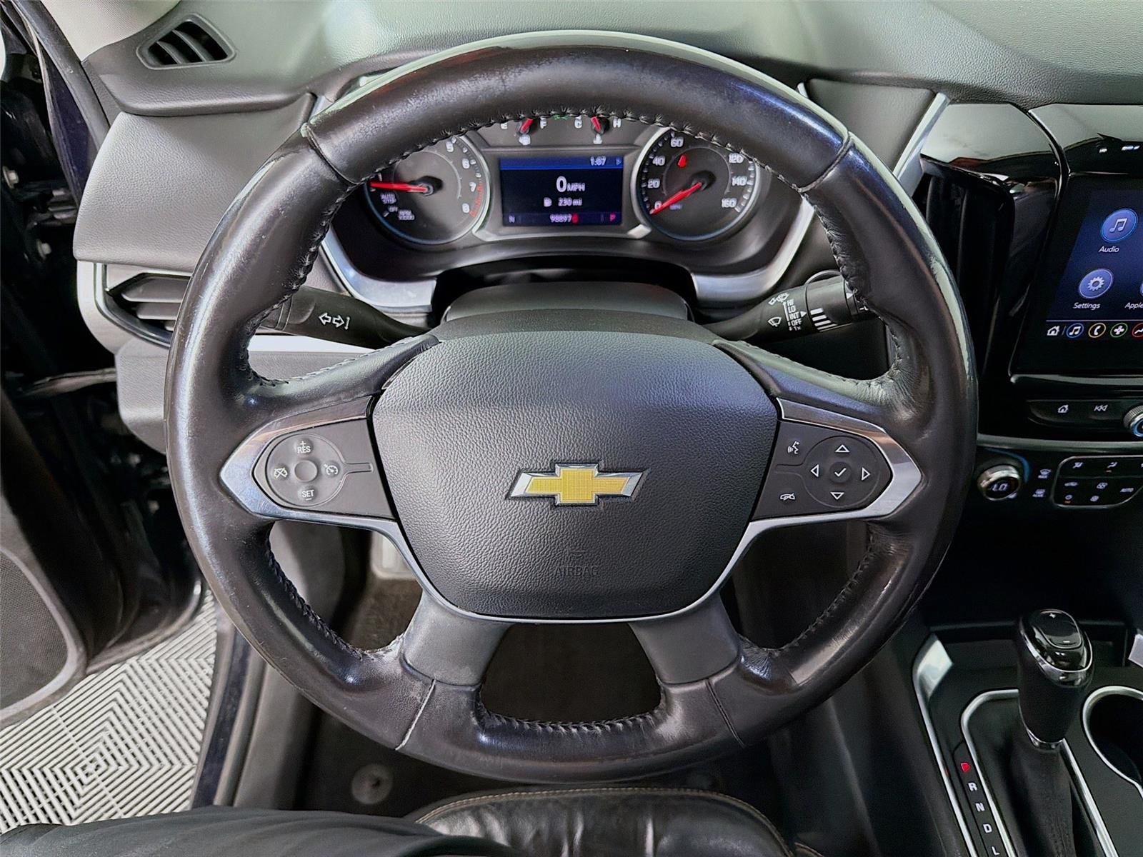 Used 2020 MIDNIGHT BLUE METALLIC Chevrolet LT Leather image 3