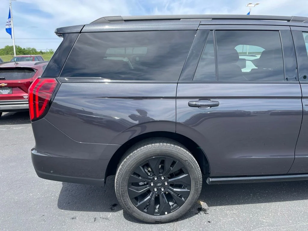 2025 Ford Expedition Platinum - Photo 36