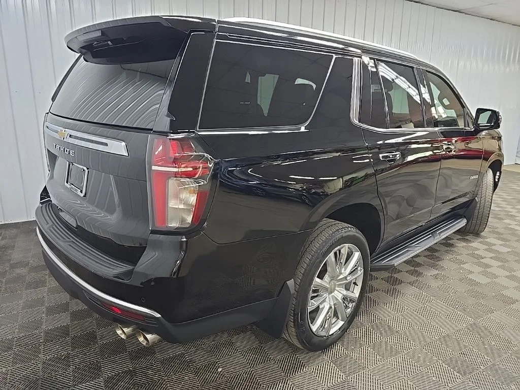 Used 2021 Black Chevrolet High Country image 10
