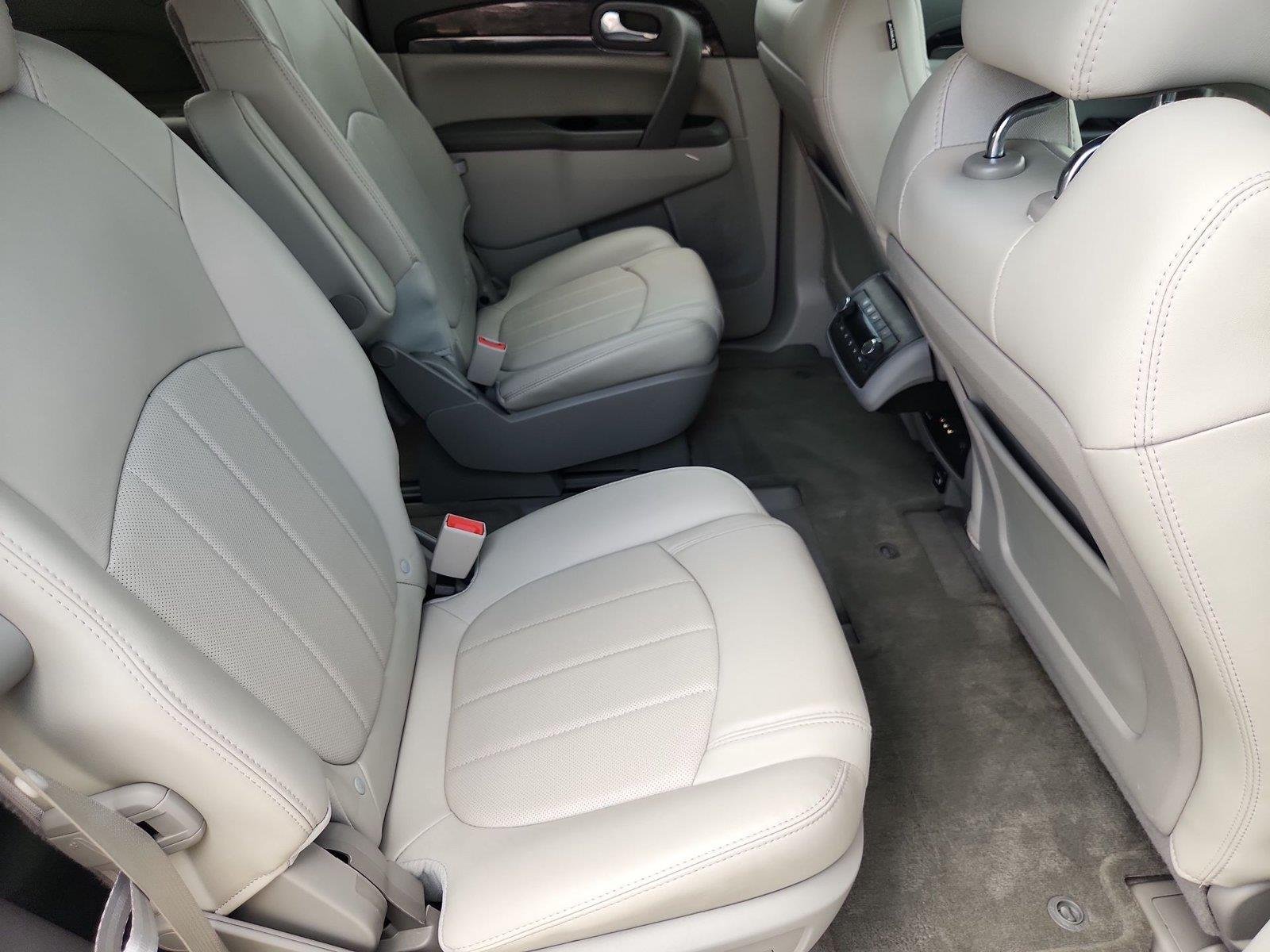 2017 Buick Enclave Premium - Photo 27