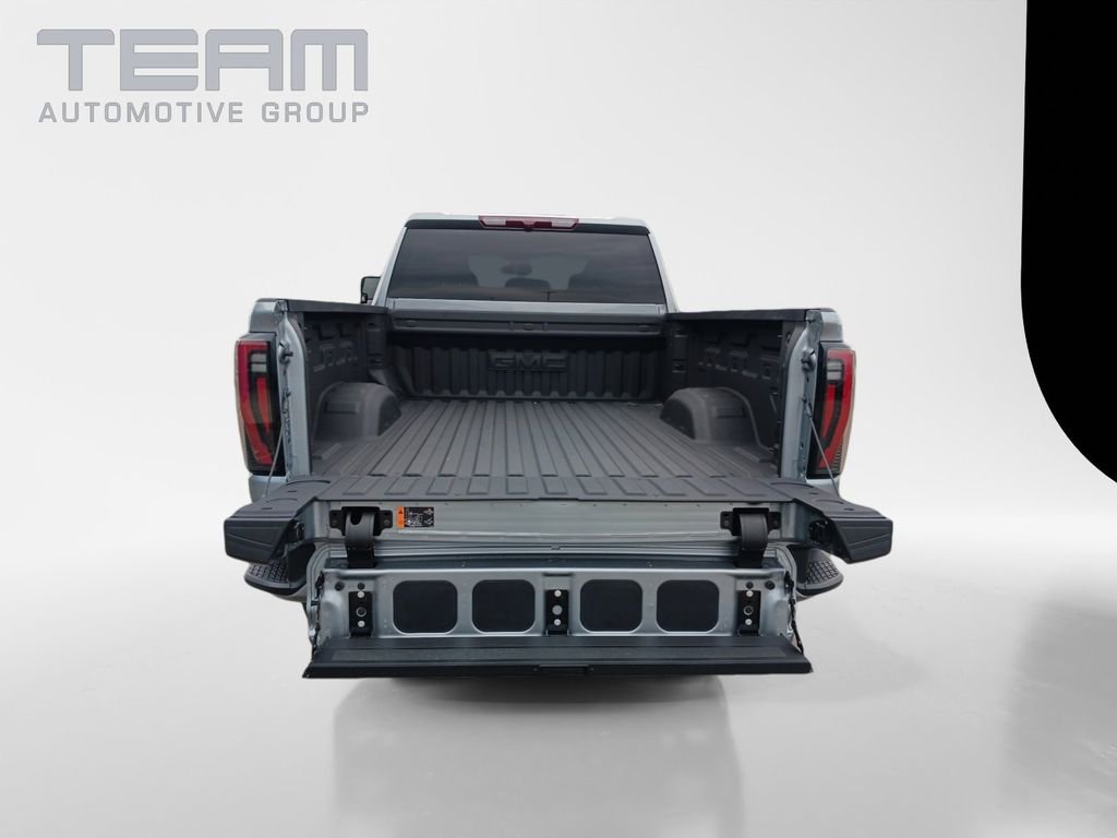 Used 2025 Silver GMC AT4 image 30