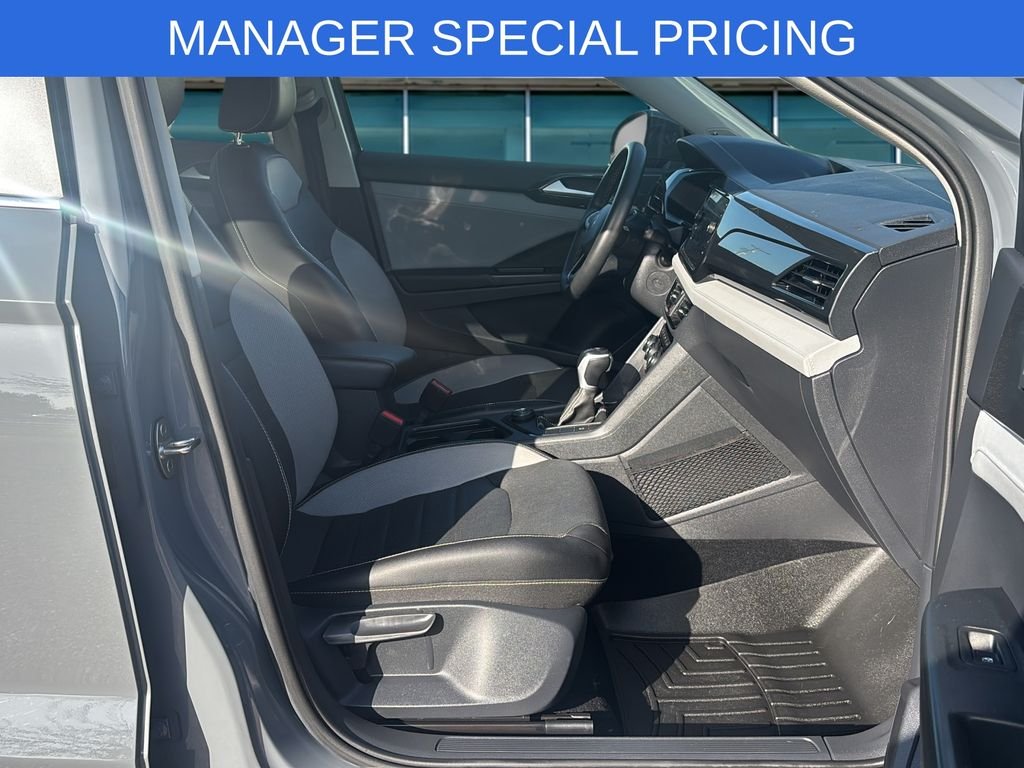 Used 2022 Gray Volkswagen 1.5T SEL image 11