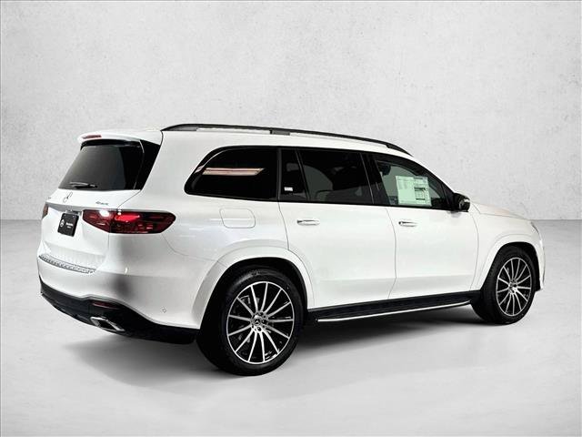 New 2026 MANUFAKTUR Moonlight White Metallic Mercedes-Benz GLS 450 image 35