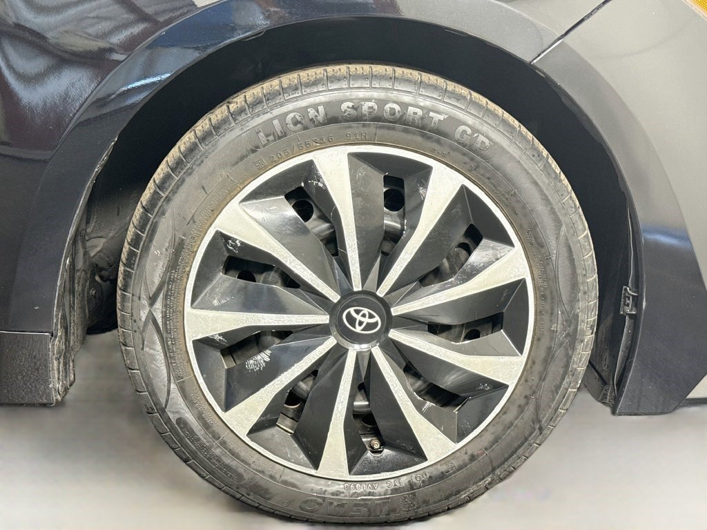 Used 2023 Midnight Black Metallic Toyota LE image 27