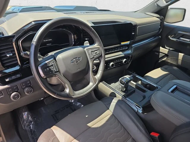 Used 2022 Black Chevrolet ZR2 image 15