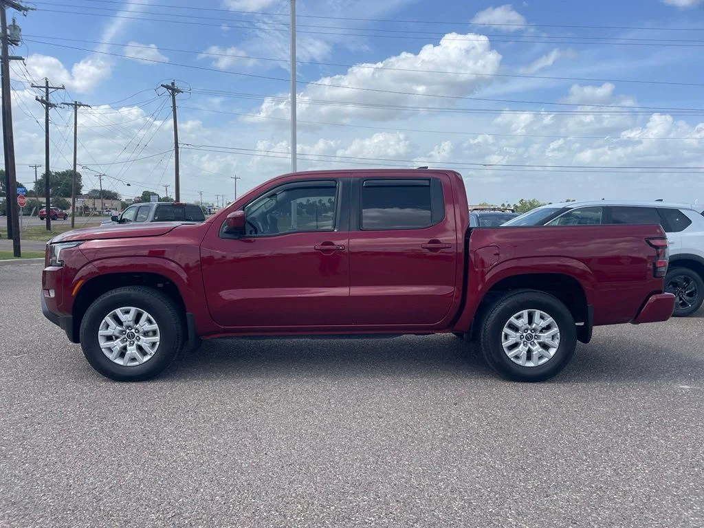 Used 2023 Red Nissan SV image 4