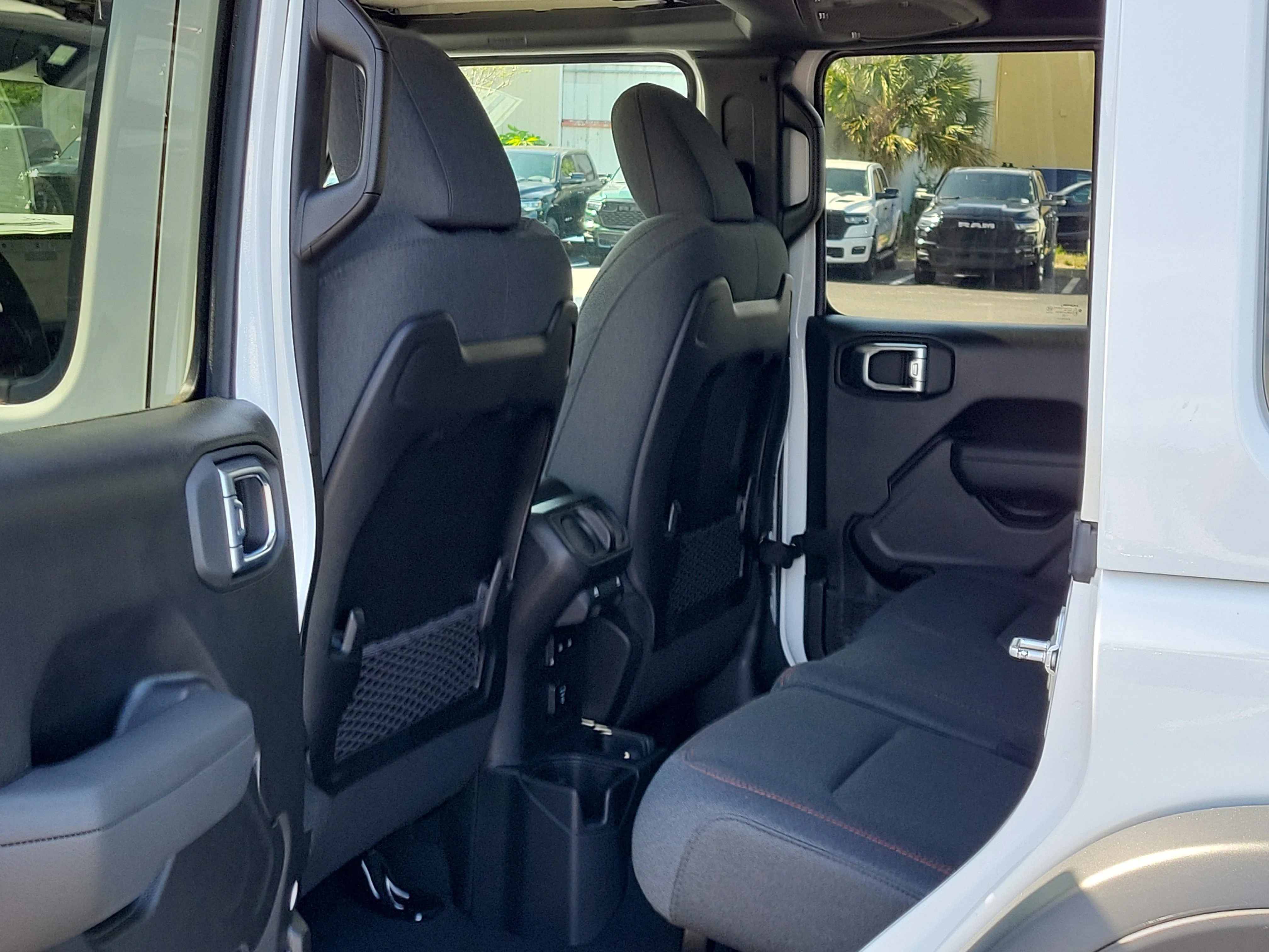 New 2026 Bright White Clearcoat Jeep Rubicon image 12