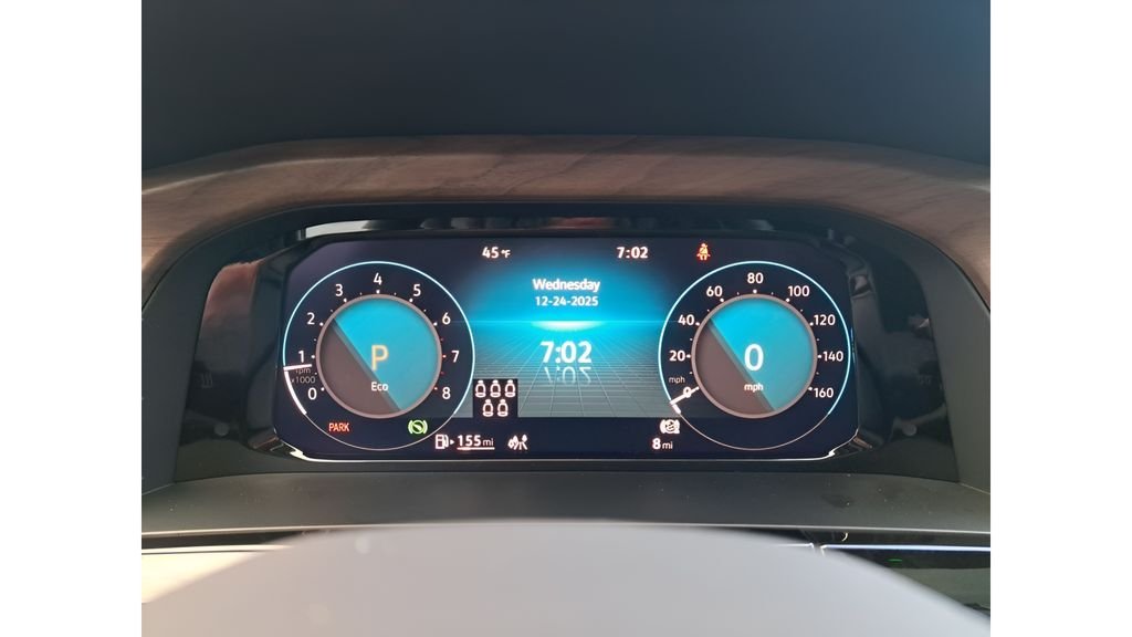 New 2026 Silver Volkswagen 2.0T SE w/Technology image 12