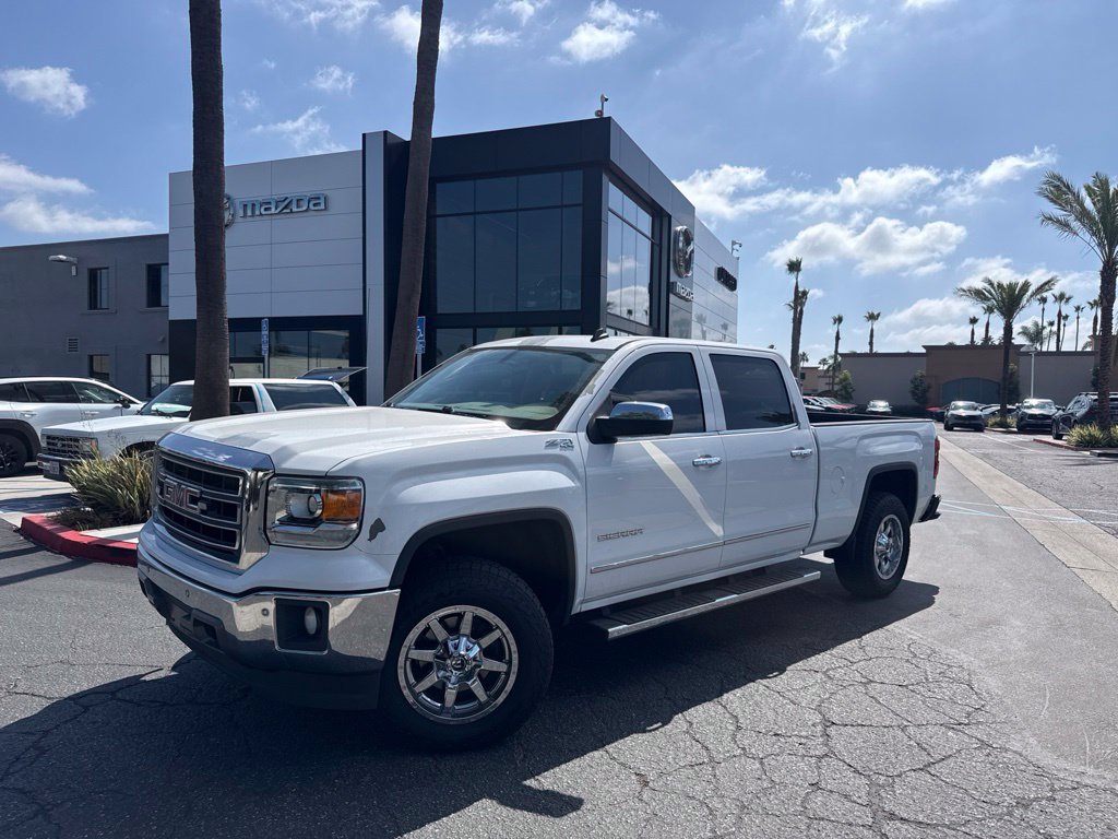 Used 2014 White GMC SLT image 1