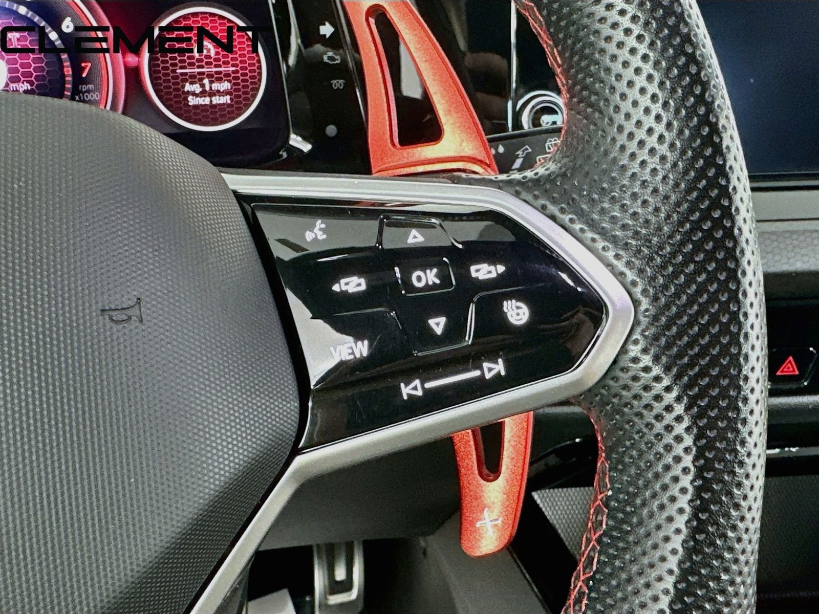 2023 Volkswagen Golf GTI 40TH Anniversary Edition - Photo 17