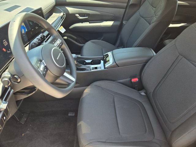 Certified Used 2025 White Hyundai SE image 9