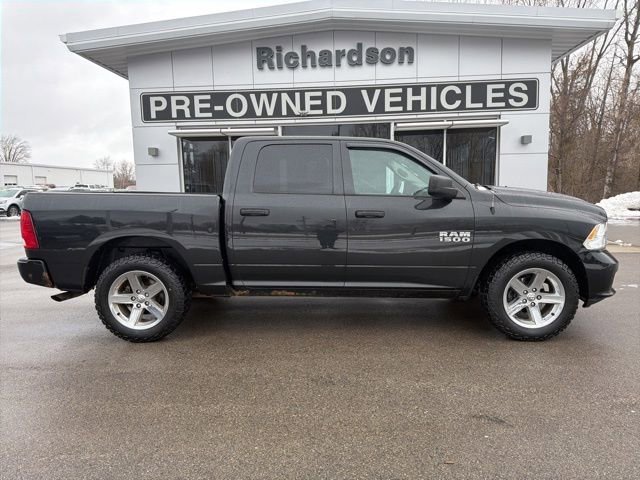 Used 2016 RAM Ram 1500 Pickup Express with VIN 1C6RR7KG3GS303781 for sale in Gladwin, MI