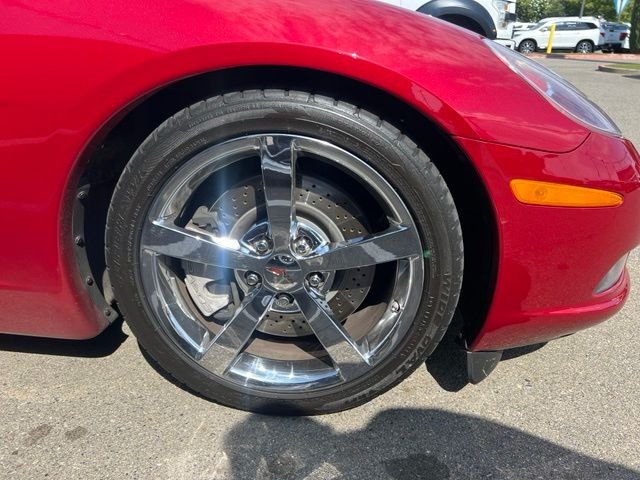 Used 2008 Red Chevrolet Preferred Equip Group 3LT image 5