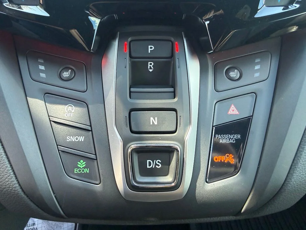 New 2026 Sonic Gray Pearl Honda Sport-L image 28