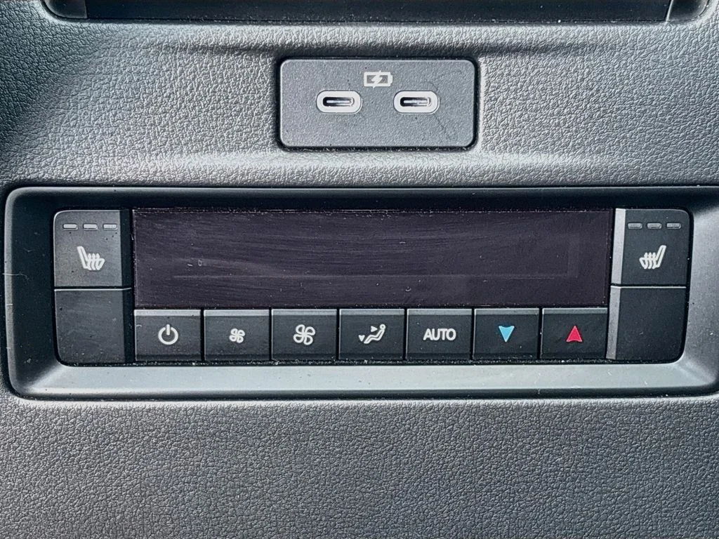 Certified Used 2025 Silver Mazda Premium Plus image 27