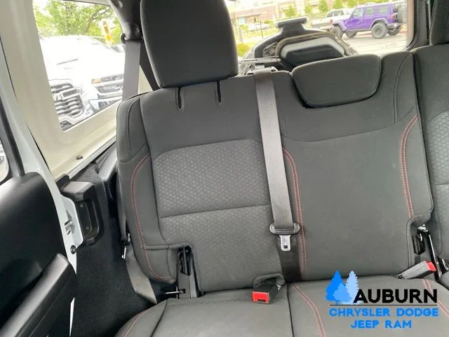 Used 2021 White Jeep Unlimited Rubicon image 20