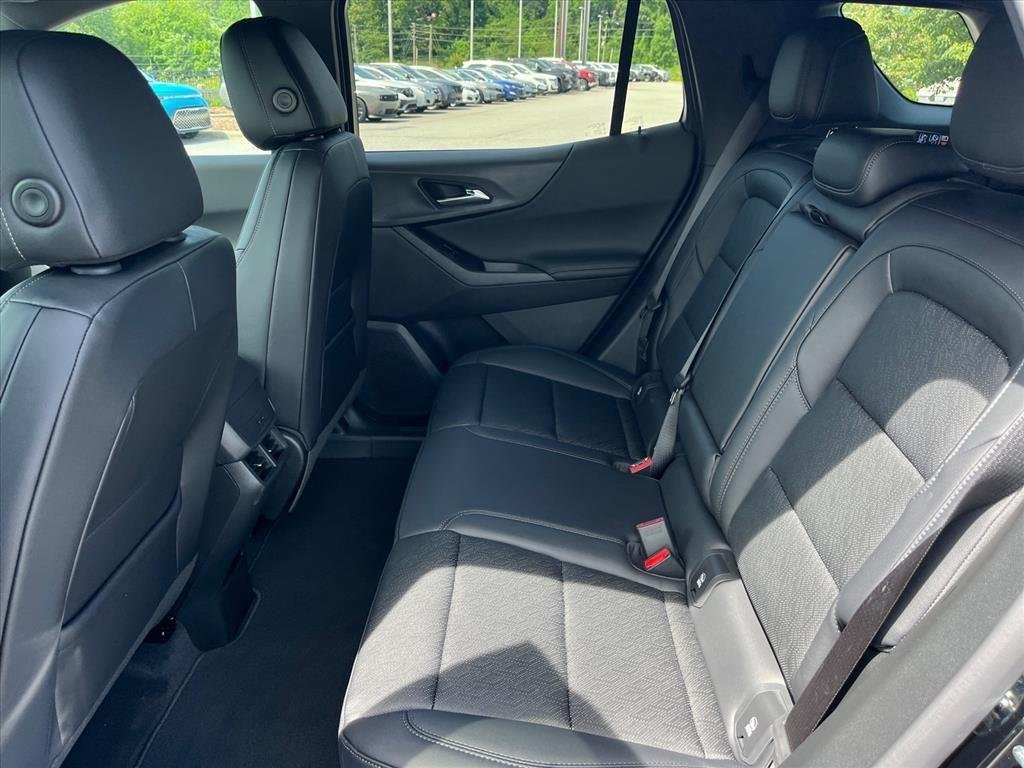 New 2026 Mosaic Black Metallic Chevrolet LT image 29