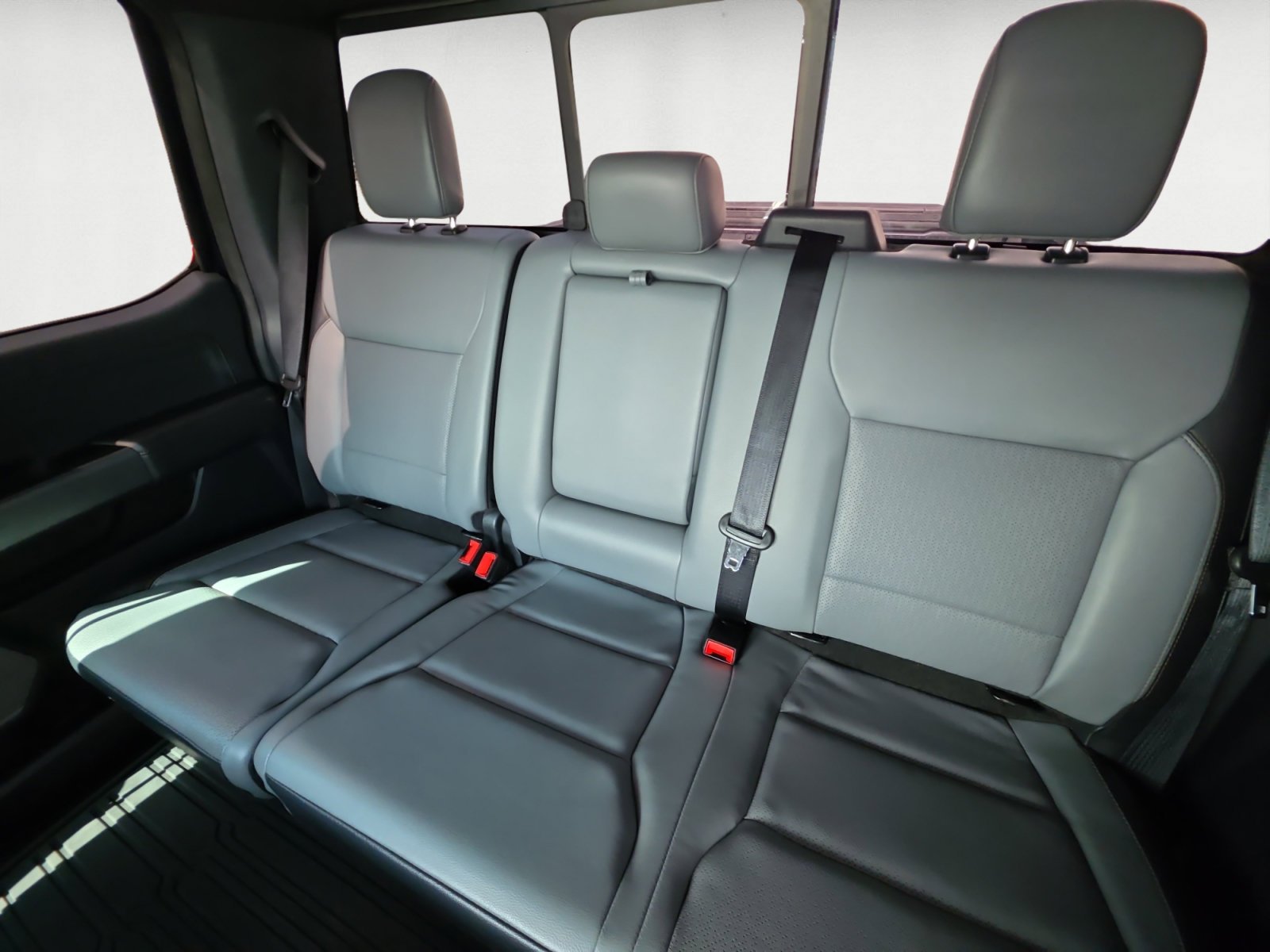 Used 2024 Blue Ford Lariat image 13