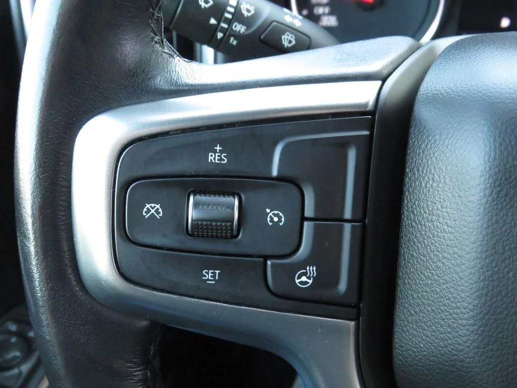 Used 2021 Silver Ice Metallic Chevrolet LT Trail Boss image 29