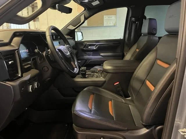 Used 2025 Sterling Metallic GMC AT4 image 20