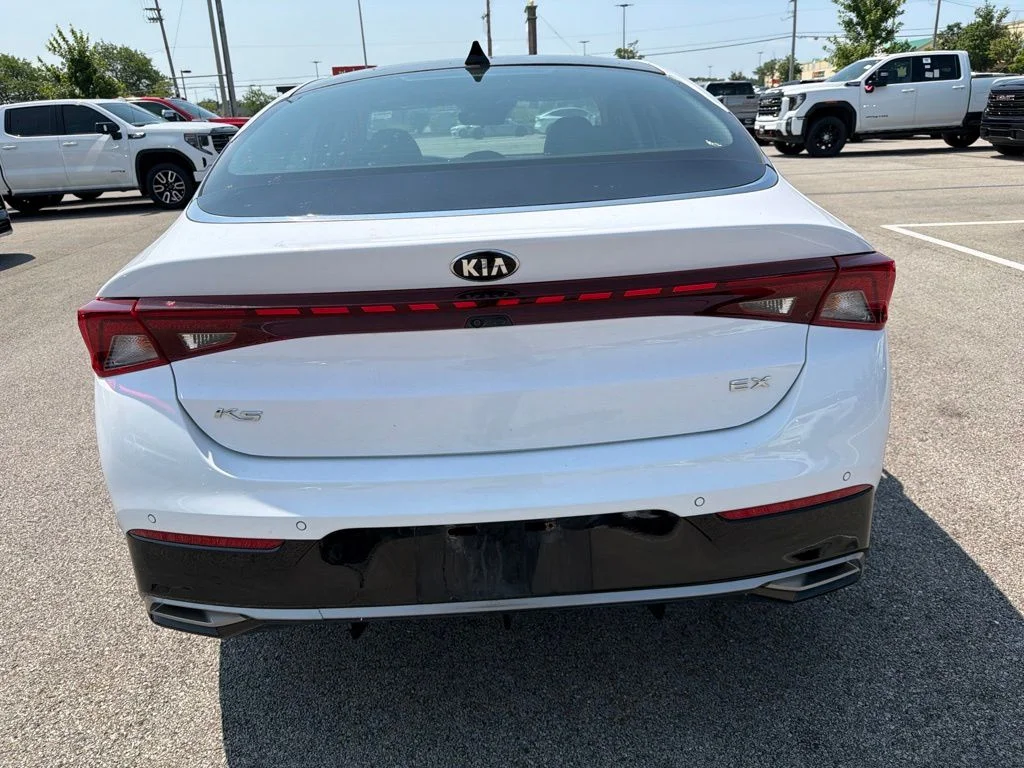 Used 2021 White Kia EX image 6